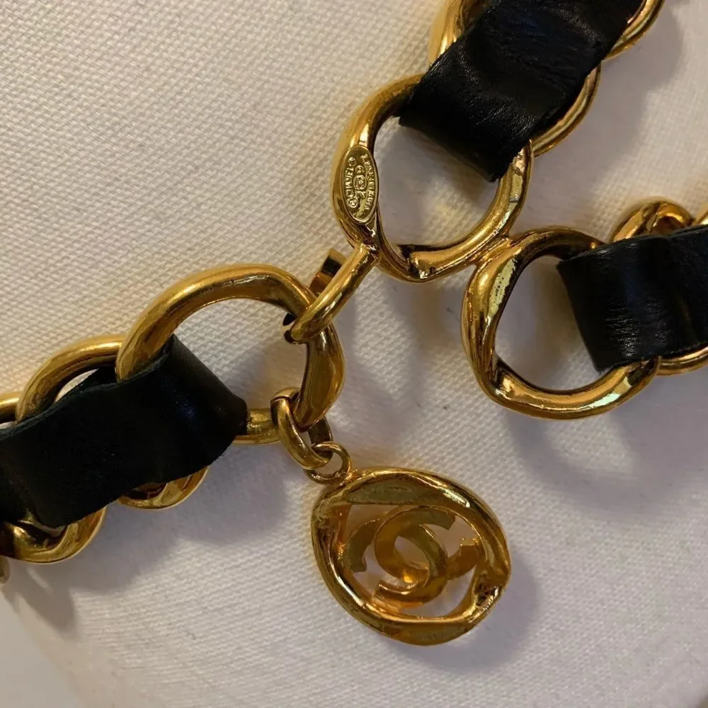 Vintage CHANEL Gold & Leather Chainlink Belt